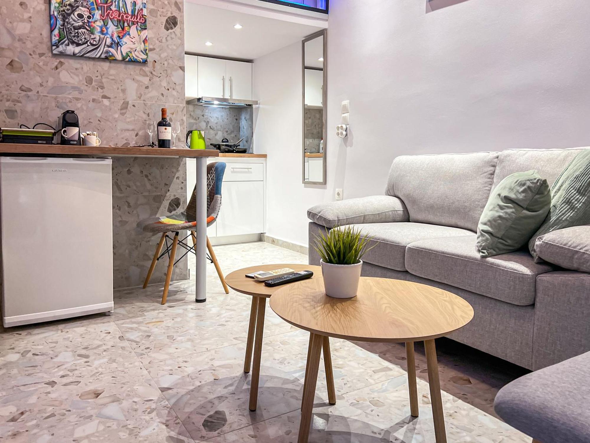 Daidalos Welcome Downtown Loft - Explore Center By Foot - Close To Arch Of Galerius * Thessaloniki