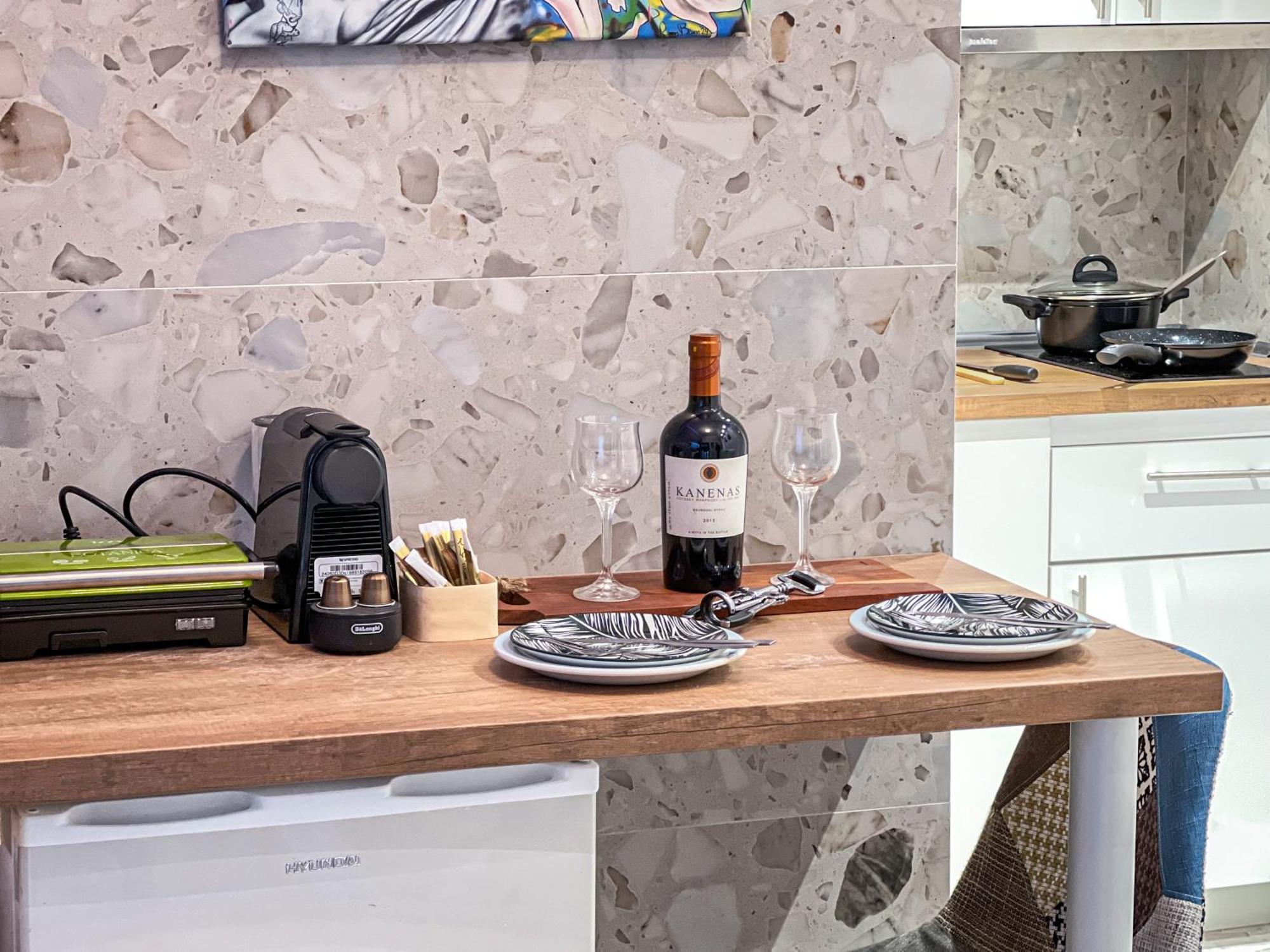 Daidalos Welcome Downtown Loft - Explore Center By Foot - Close To Arch Of Galerius *
