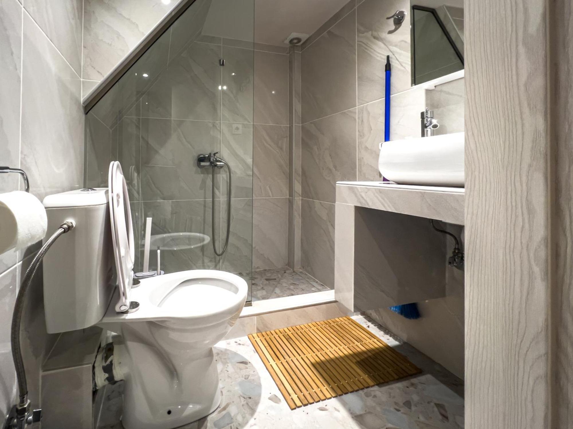 Daidalos Welcome Downtown Loft - Explore Center By Foot - Close To Arch Of Galerius Apartment *
